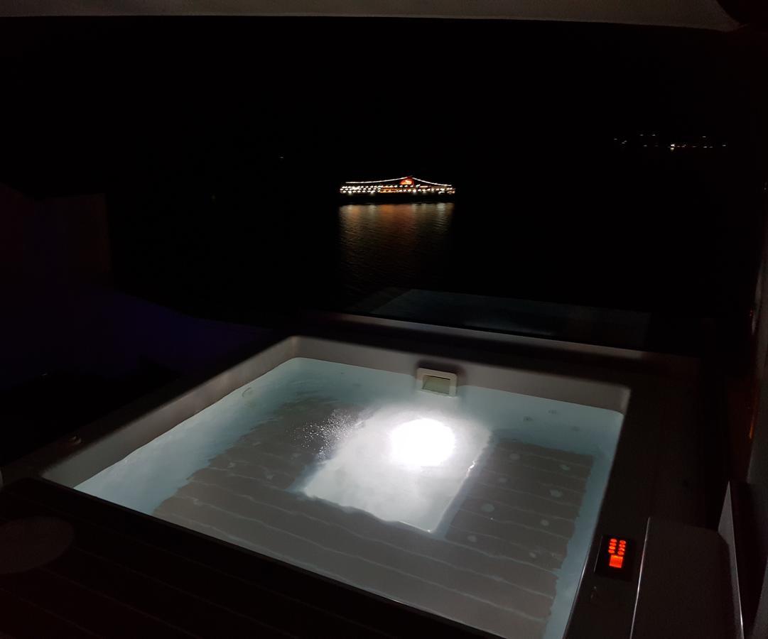 Hyperion Oia Suites Luaran gambar