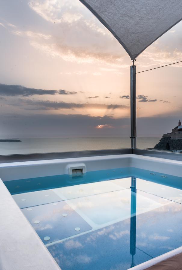 Hyperion Oia Suites Luaran gambar